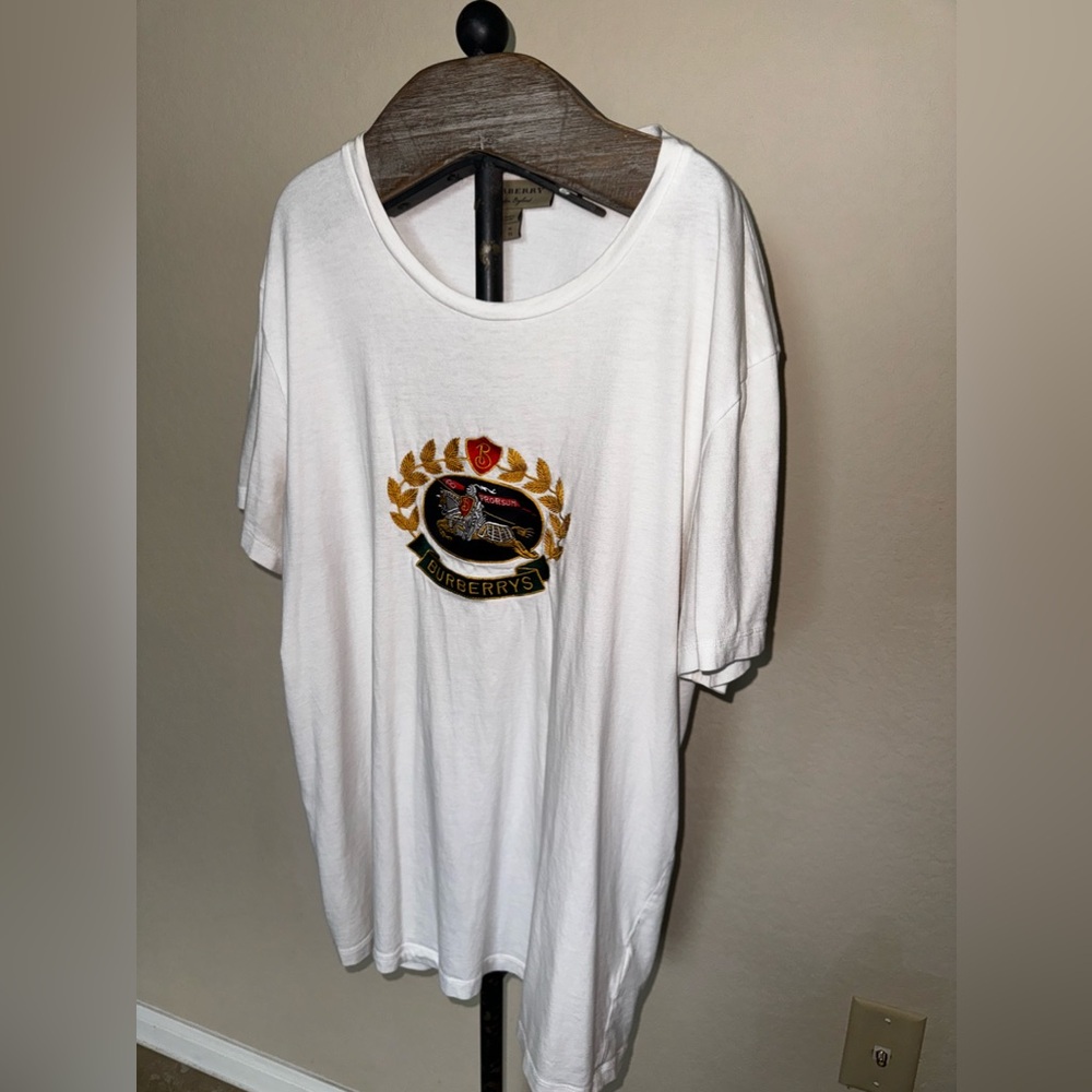Burberry T-Shirt